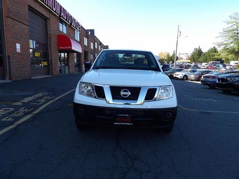 Used 2020 Nissan Frontier S image 3