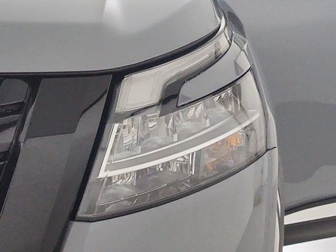 Used 2024 Nissan Pathfinder Platinum w/ Lighting Package (N93) AWD/4WD image 42