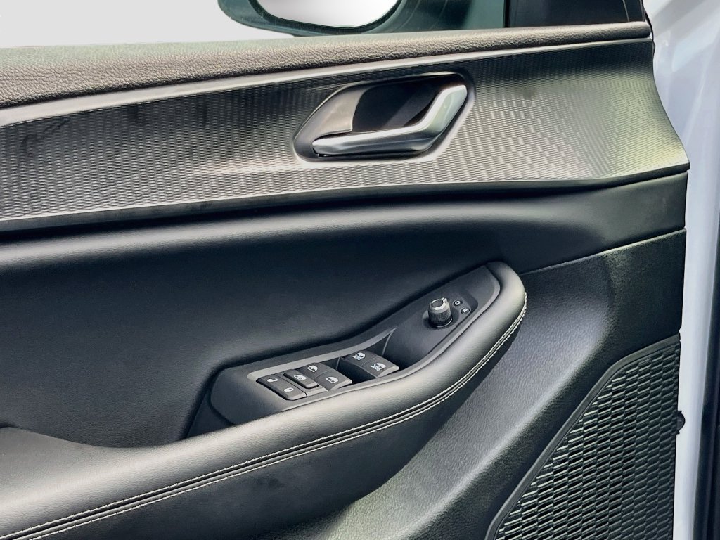New 2026 Jeep Grand Cherokee Laredo X RWD image 17