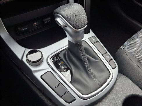 New 2026 Kia Seltos LX image 7