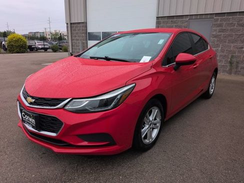 Used 2018 Chevrolet Cruze LT FWD image 7