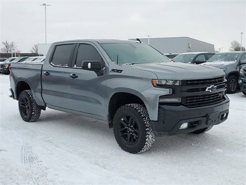 Used 2019 Chevrolet Silverado 1500 LT Trail Boss image 2