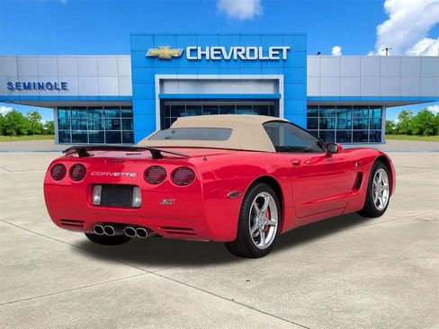 Used 2004 Chevrolet Corvette Convertible w/ Preferred Equipment Group RWD image 4