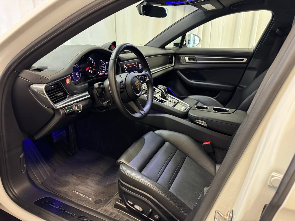 Used 2023 Porsche Panamera 4 Platinum Edition AWD/4WD image 4