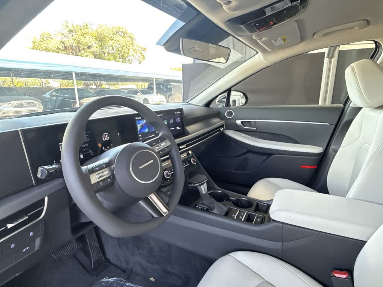 New 2026 Hyundai Sonata SE FWD image 13