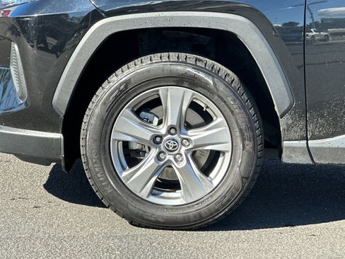 Used 2024 Toyota RAV4 XLE image 24