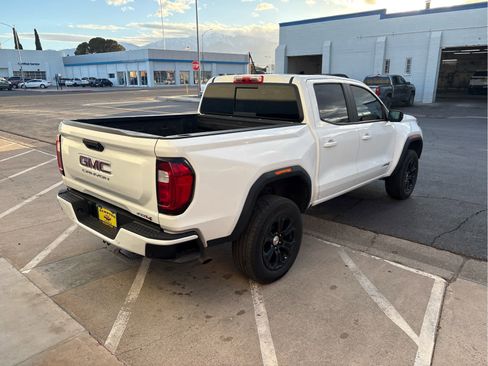 Used 2023 GMC Canyon AT4 w/ AT4 Premium Package image 12