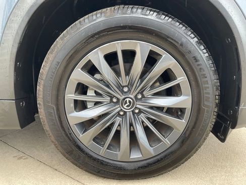 Certified 2025 MAZDA CX-70 3.3 Turbo w/ Preferred Package AWD/4WD image 27