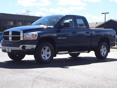 Used 2006 Dodge Ram 1500 Truck SLT image 11
