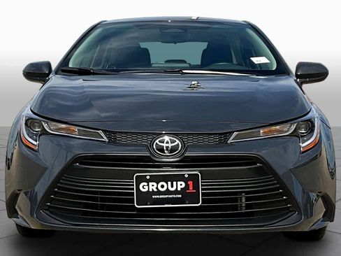 Used 2026 Toyota Corolla LE image 4