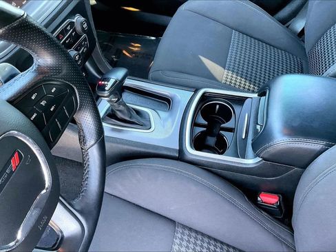 Used 2023 Dodge Charger Scat Pack w/ Harman/Kardon Audio Group RWD image 23