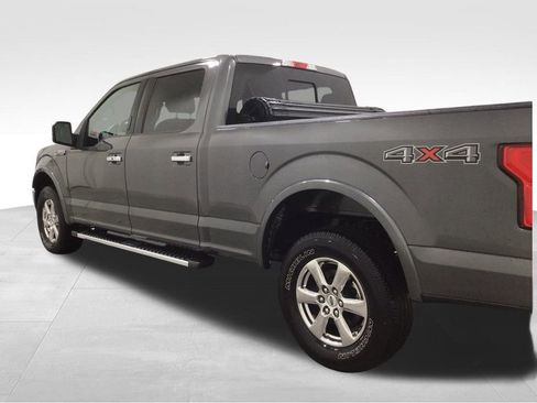 Used 2019 Ford F150 Lariat image 3
