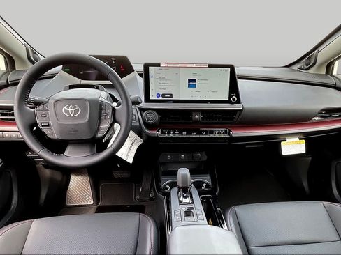 New 2026 Toyota Prius Plug-In Hybrid FWD image 6