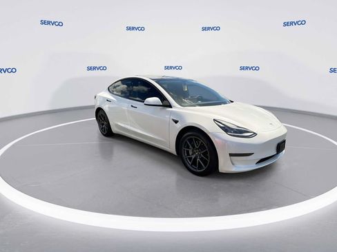 Used 2021 Tesla Model 3 Standard Range Plus RWD image 2