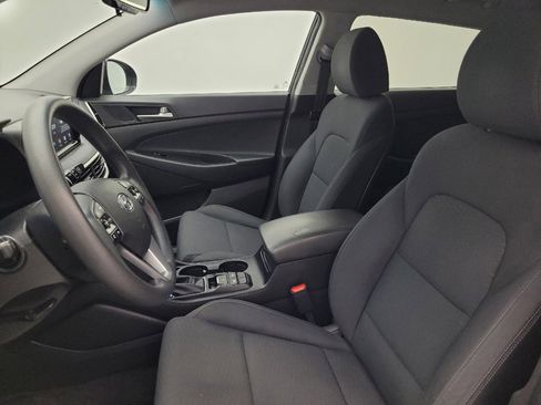 Used 2019 Hyundai Tucson Value FWD image 17