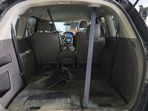 Used 2016 Honda Odyssey EX image 8