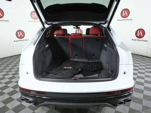 Used 2023 Audi SQ5 Prestige w/ Prestige Package AWD/4WD image 10