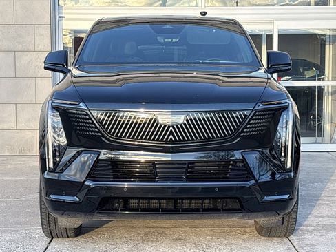 New 2025 Cadillac Escalade IQ Sport 2 AWD/4WD image 14