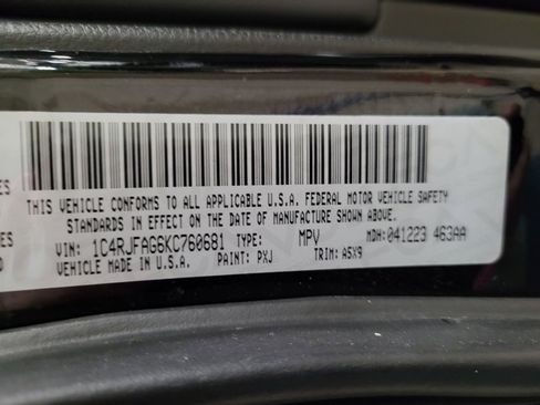 Used 2019 Jeep Grand Cherokee Laredo AWD/4WD image 33