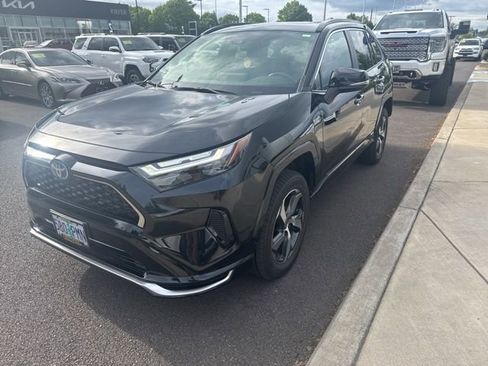 Used 2023 Toyota RAV4 SE w/ Weather & Moonroof Package AWD/4WD image 3