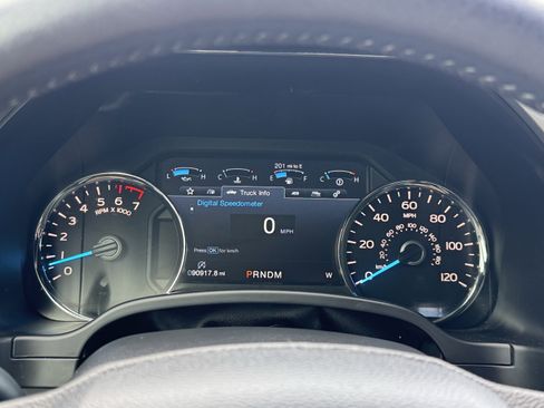 Certified 2020 Ford F150 Lariat image 17