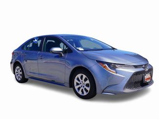 Used 2021 Toyota Corolla LE image 1