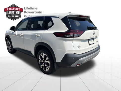Used 2023 Nissan Rogue SV AWD/4WD image 3