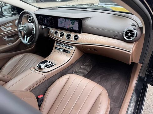 Used 2020 Mercedes-Benz E 450 4MATIC Wagon image 27