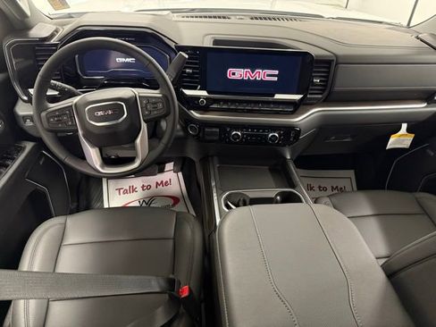New 2025 GMC Sierra 2500 SLT w/ SLT Premium Package image 19