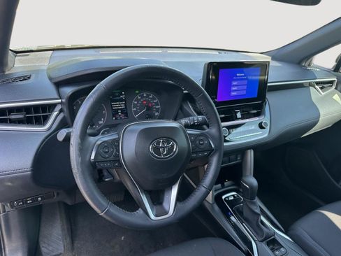 Used 2024 Toyota Corolla Cross AWD Hybrid image 10