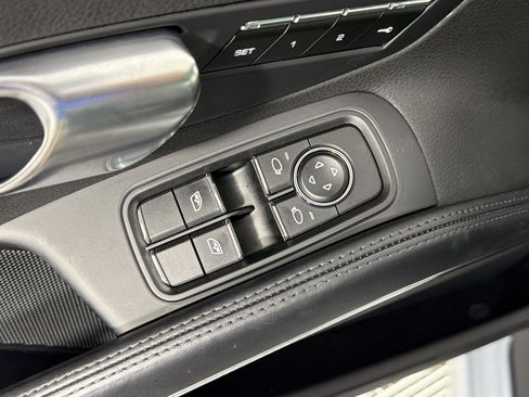 Certified 2015 Porsche 911 Carrera RWD image 13