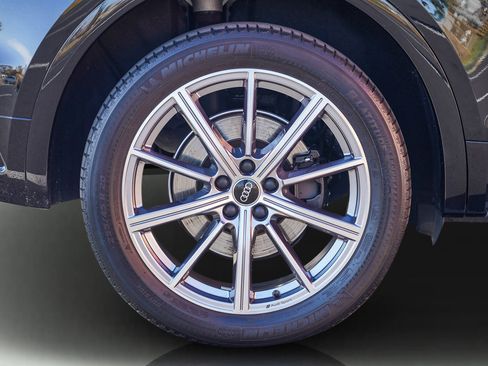 Used 2023 Audi SQ5 Premium Plus w/ Premium Plus Package image 14