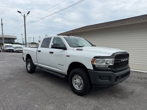 Used 2022 RAM 2500 Tradesman AWD/4WD image 2