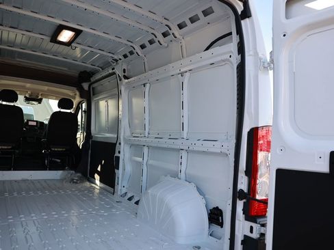 New 2026 RAM ProMaster 2500 w/ Safety Group image 30