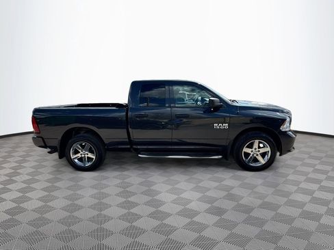 Used 2018 RAM 1500 Express w/ Express Value Package AWD/4WD image 5