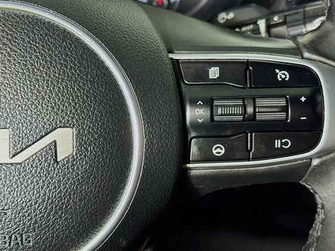 Used 2022 Kia K5 GT-Line FWD image 13