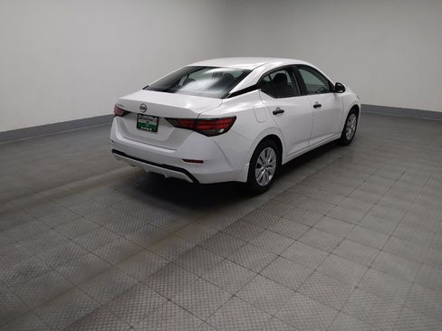 Used 2025 Nissan Sentra S FWD image 10