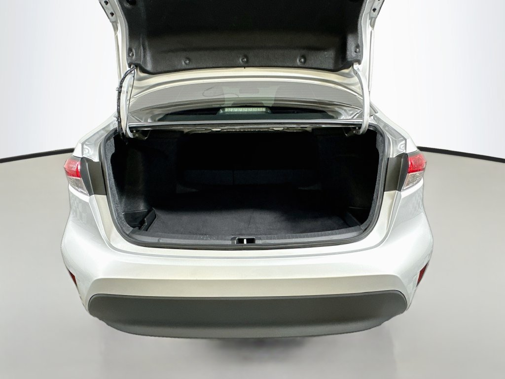 Certified 2026 Toyota Corolla LE FWD image 24