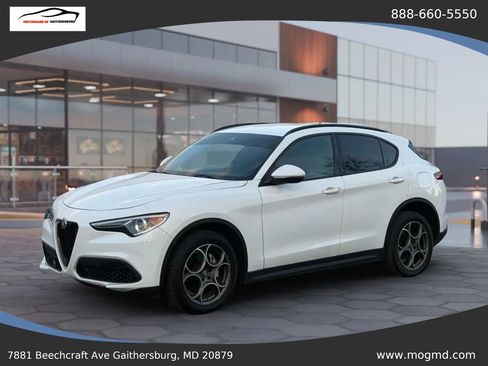 Used 2022 Alfa Romeo Stelvio Sprint AWD/4WD image 4