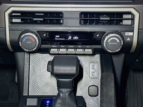 New 2026 Toyota Tacoma SR5 AWD/4WD image 10