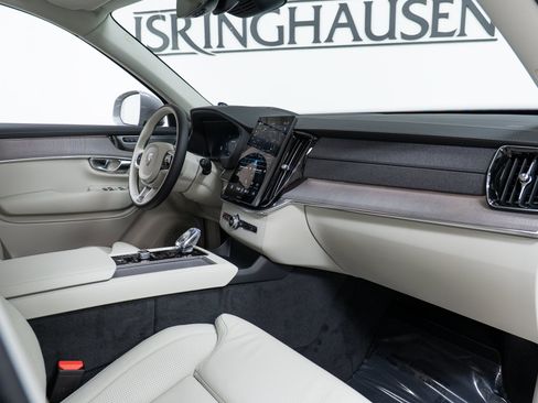 New 2026 Volvo XC90 T8 Ultra w/ Protection Package Premier AWD/4WD image 21