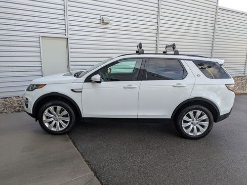 Used 2015 Land Rover Discovery Sport HSE Luxury image 2