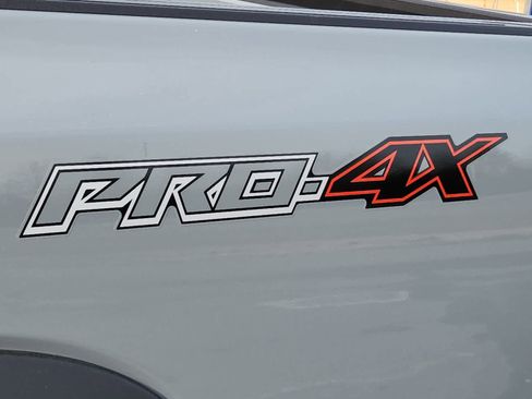 New 2025 Nissan Frontier PRO-4X w/ Black Accent Package image 17