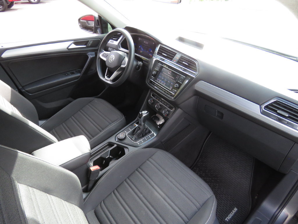 Used 2022 Volkswagen Tiguan S AWD/4WD image 14