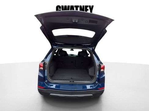 Used 2022 Chevrolet Equinox LT FWD image 11