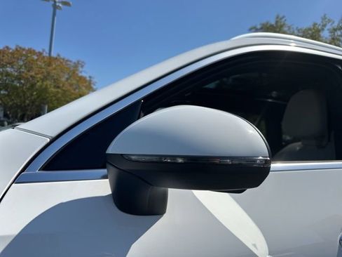New 2026 Mercedes-Benz GLC 300 image 12