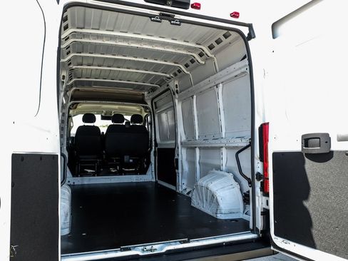 Used 2023 RAM ProMaster 2500 image 47