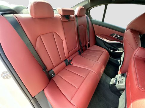 New 2026 BMW 330i Sedan w/ M Sport Package image 22