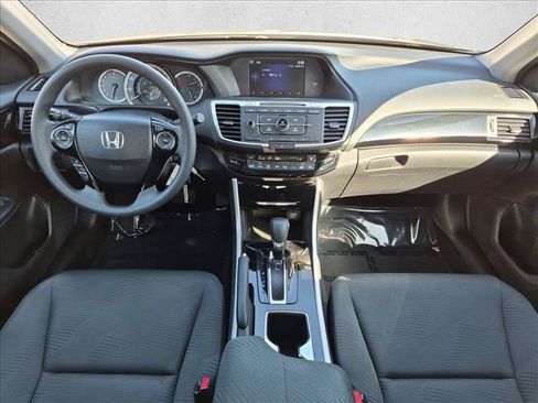 Used 2017 Honda Accord LX image 16