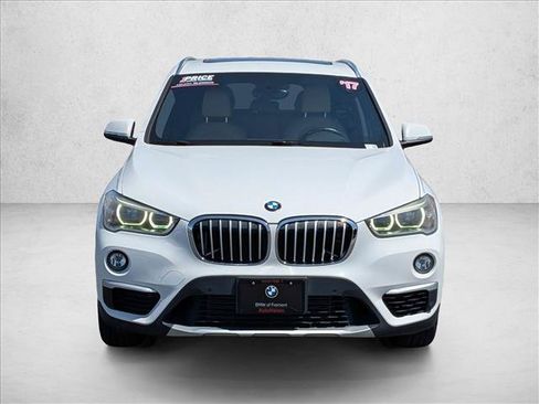 Used 2017 BMW X1 xDrive28i AWD/4WD image 2